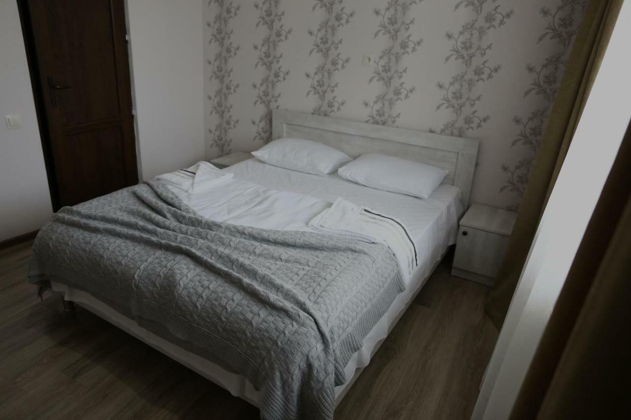 Ia's Guest House Kazbegi Extérieur photo