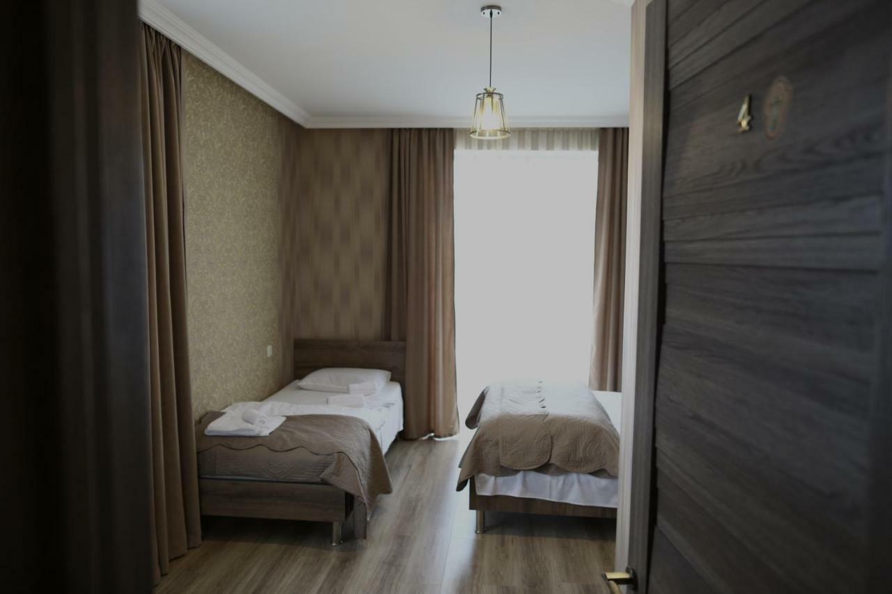 Ia's Guest House Kazbegi Extérieur photo